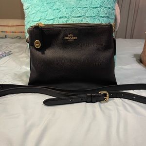 Coach Pebble Leather Turnlock Clasp Double Zipper Crossbody Bag